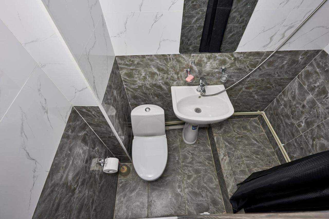 Apartment апарт 33 Almaty
